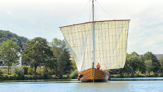 Die Bissula bei Testfahrten auf der Mosel